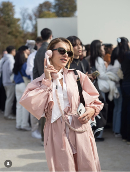 Preview: Native Union Candy Rosa POP Phone – USB-C Retro Telefonhörer für Smartphone, Laptop & Table